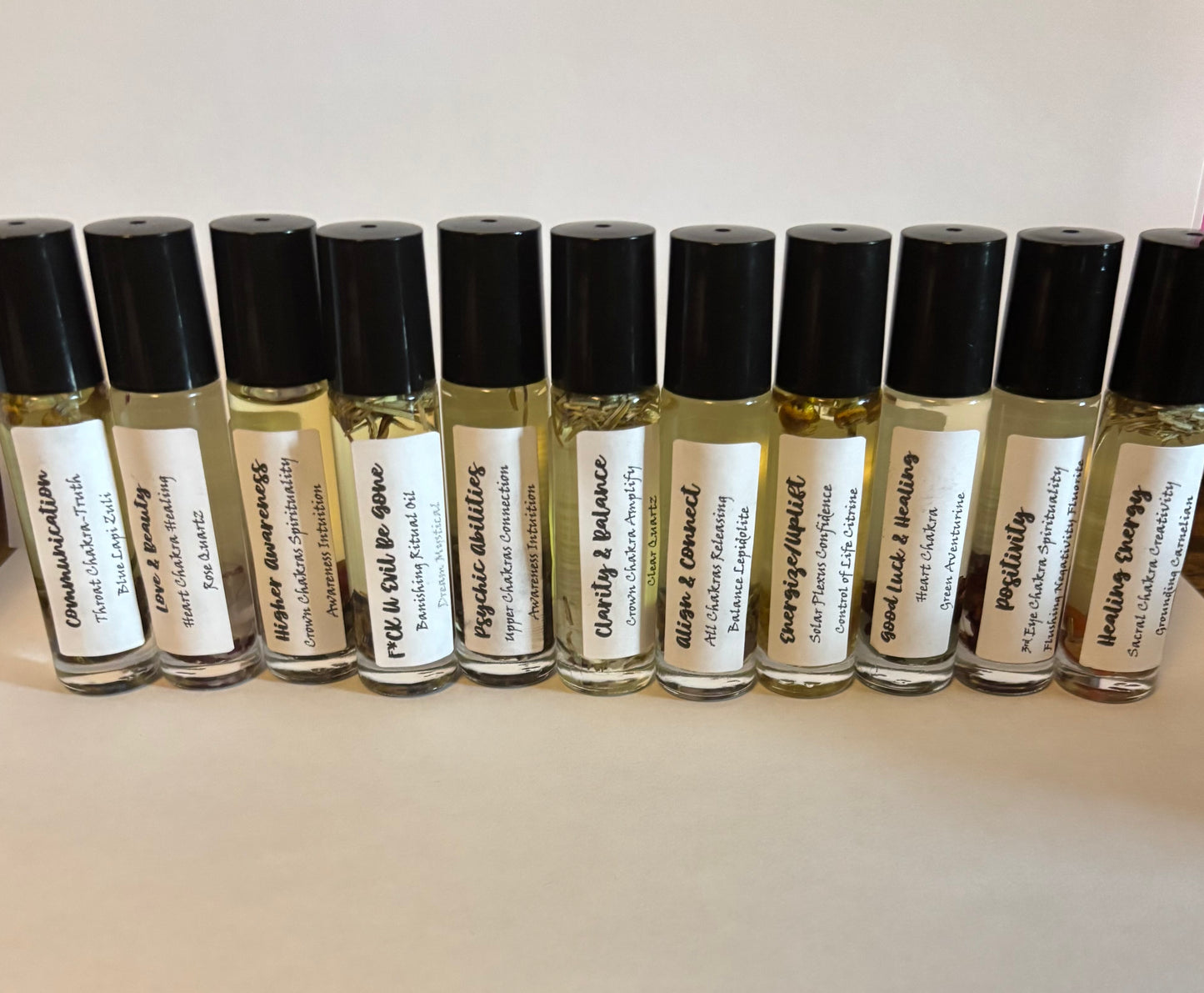 Mystical Healing Oil Roller Collection 💫
Crystals • Herbs • Intentions in Every Bottle