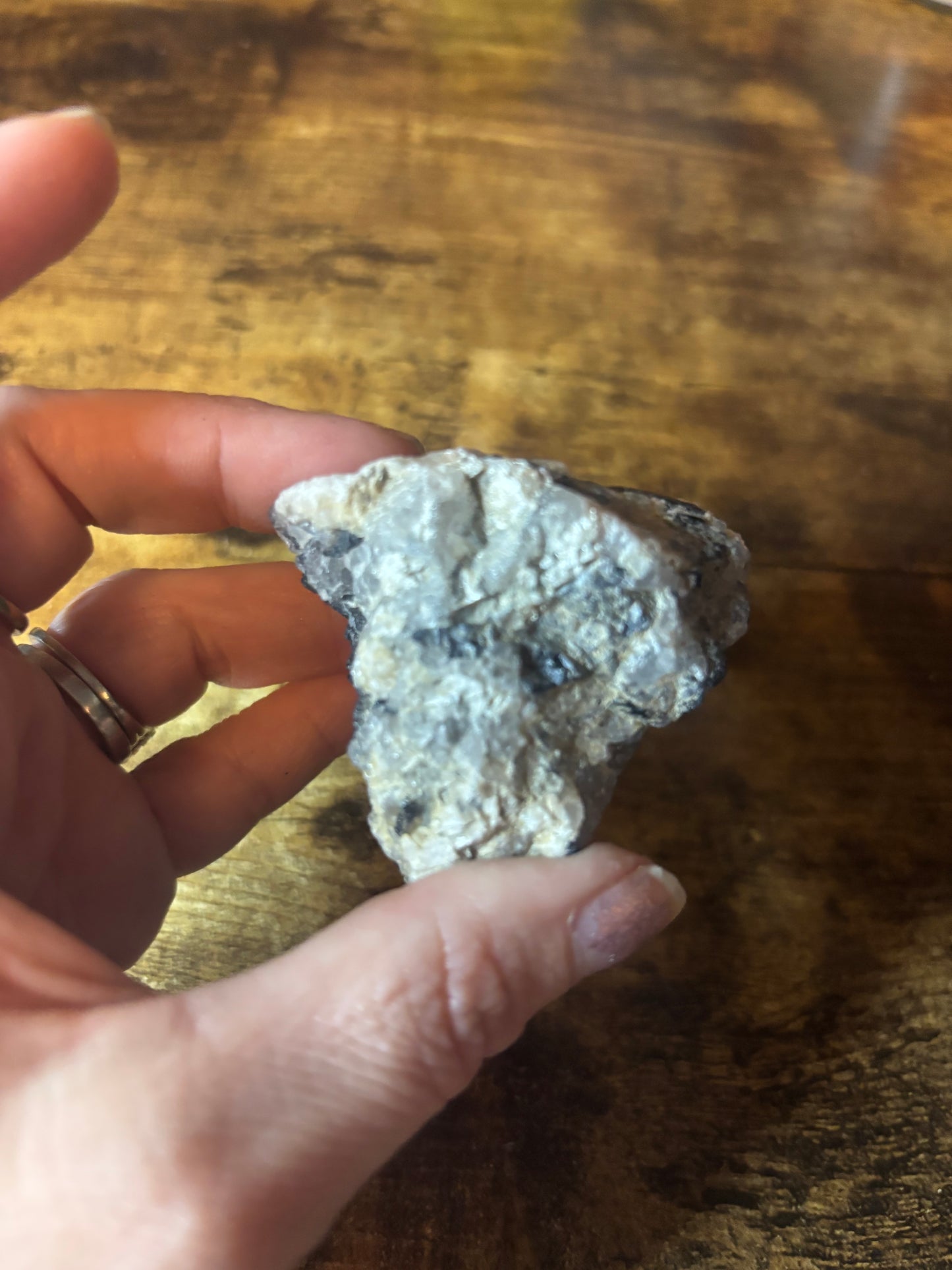 🖤Sacrad Shield Raw Black Tourmaline in Quartz Matrix • Natural Schorl Mineral • EMF Protection • Grounding & Clarity Stone • Raw Healing Crystal101g Natural Protection Stone