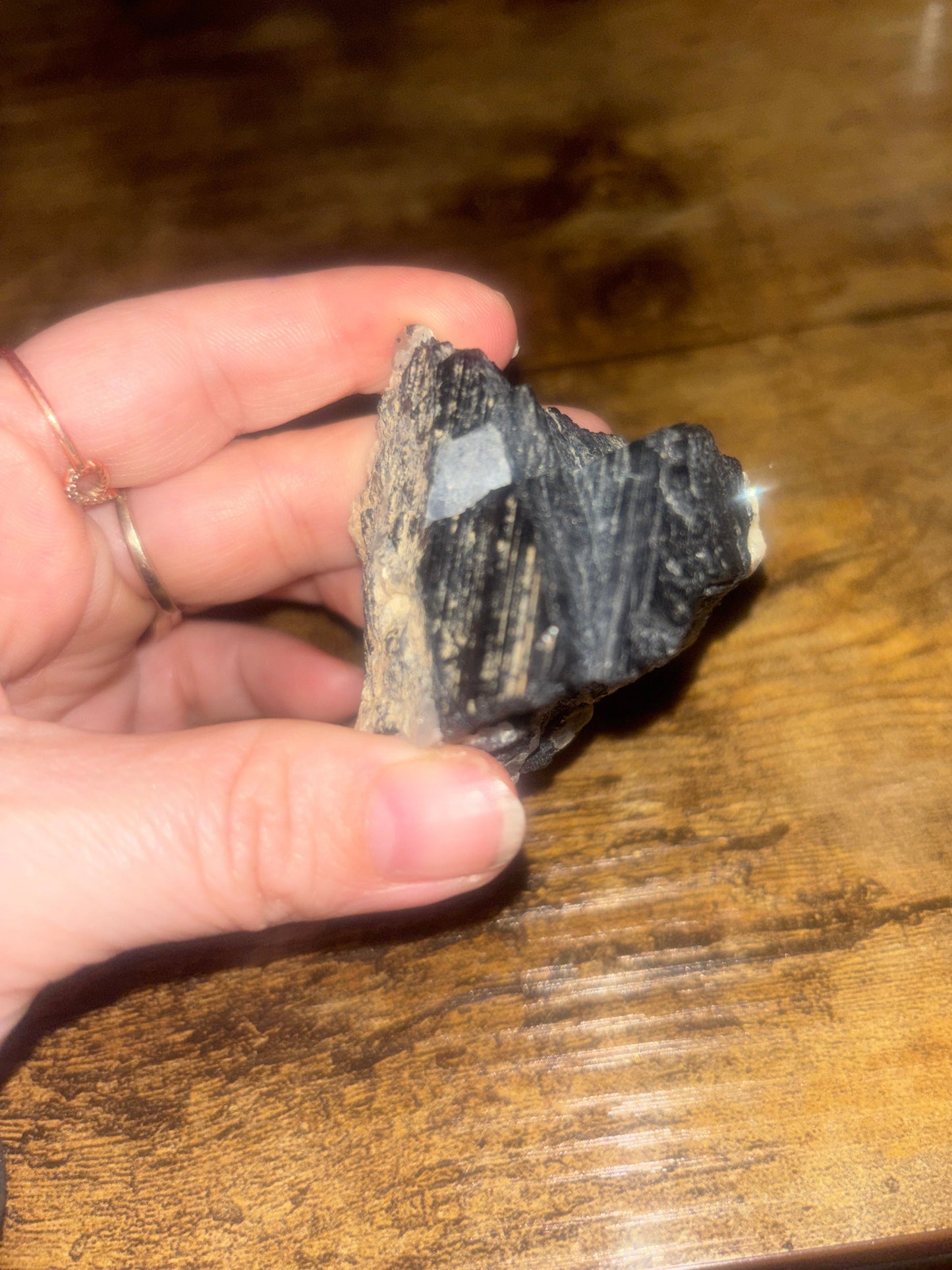🖤Sacrad Shield Raw Black Tourmaline in Quartz Matrix • Natural Schorl Mineral • EMF Protection • Grounding & Clarity Stone • Raw Healing Crystal101g Natural Protection Stone