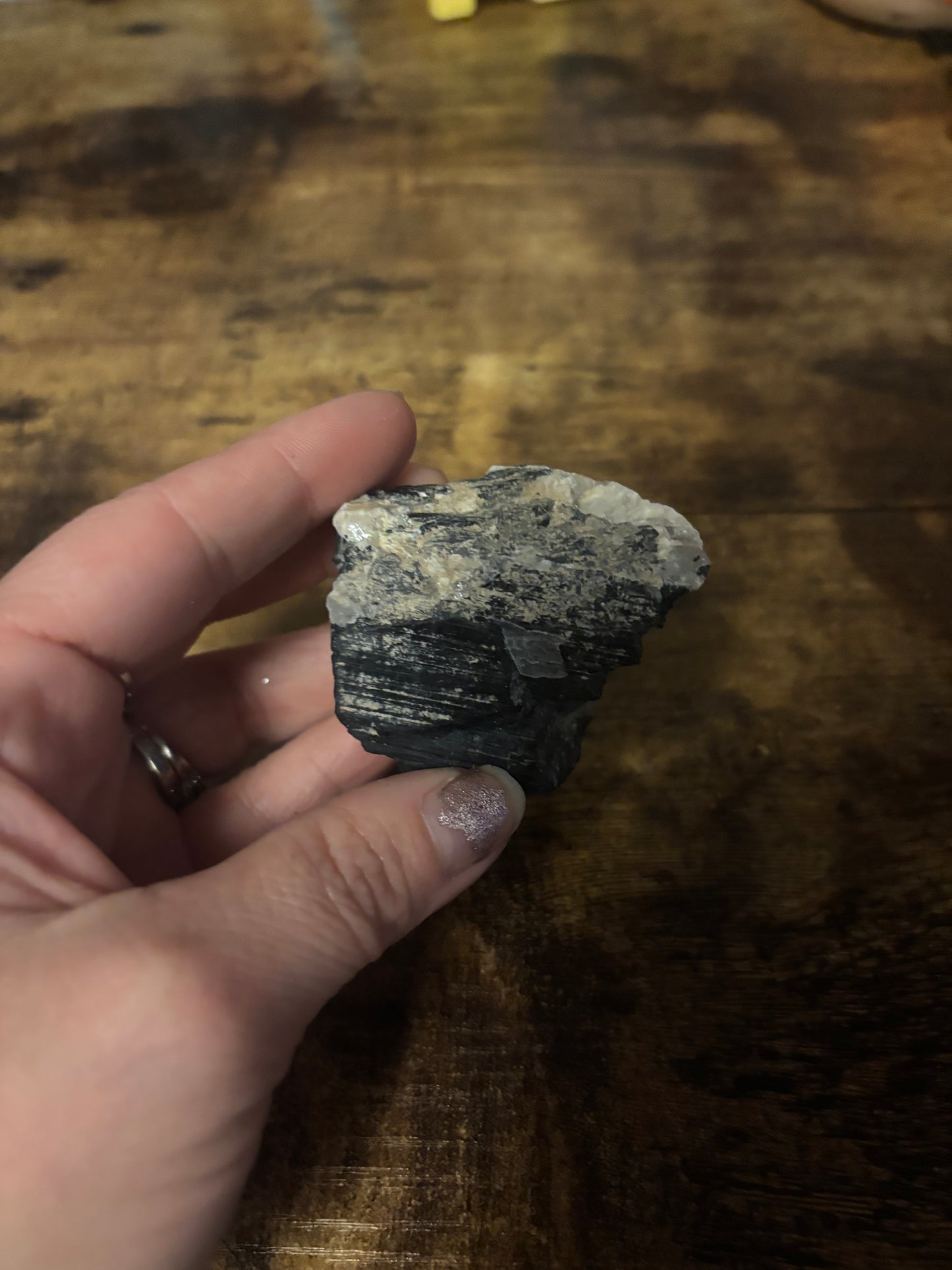 🖤Sacrad Shield Raw Black Tourmaline in Quartz Matrix • Natural Schorl Mineral • EMF Protection • Grounding & Clarity Stone • Raw Healing Crystal101g Natural Protection Stone