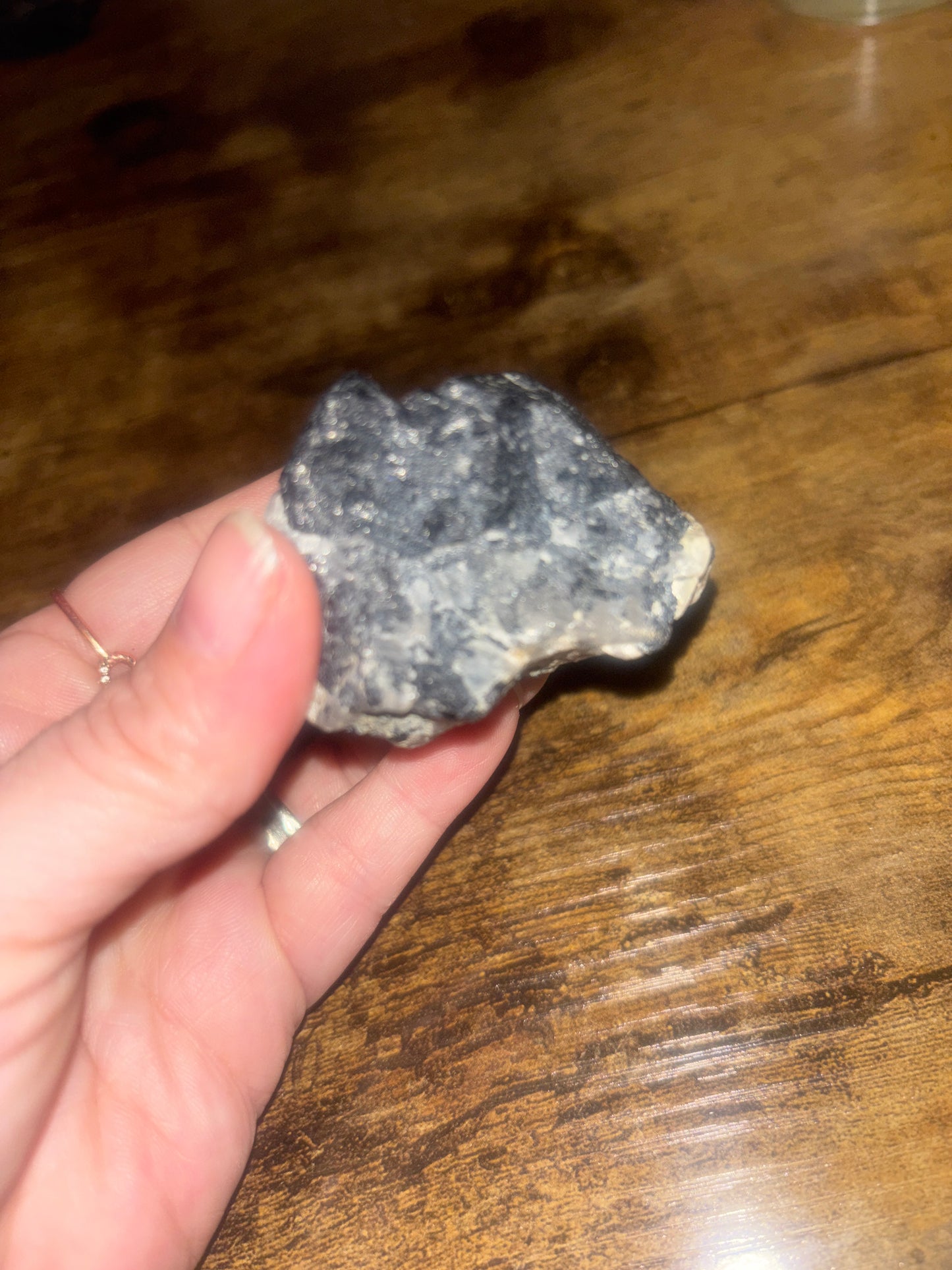 🖤Sacrad Shield Raw Black Tourmaline in Quartz Matrix • Natural Schorl Mineral • EMF Protection • Grounding & Clarity Stone • Raw Healing Crystal101g Natural Protection Stone