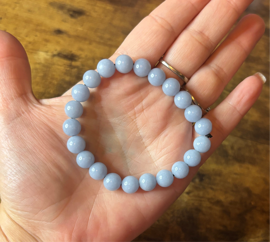 🌌 Celestial Calm – Angelite Crystal Bracelet (8mm Beads)

Peace • Intuition • Divine Connection