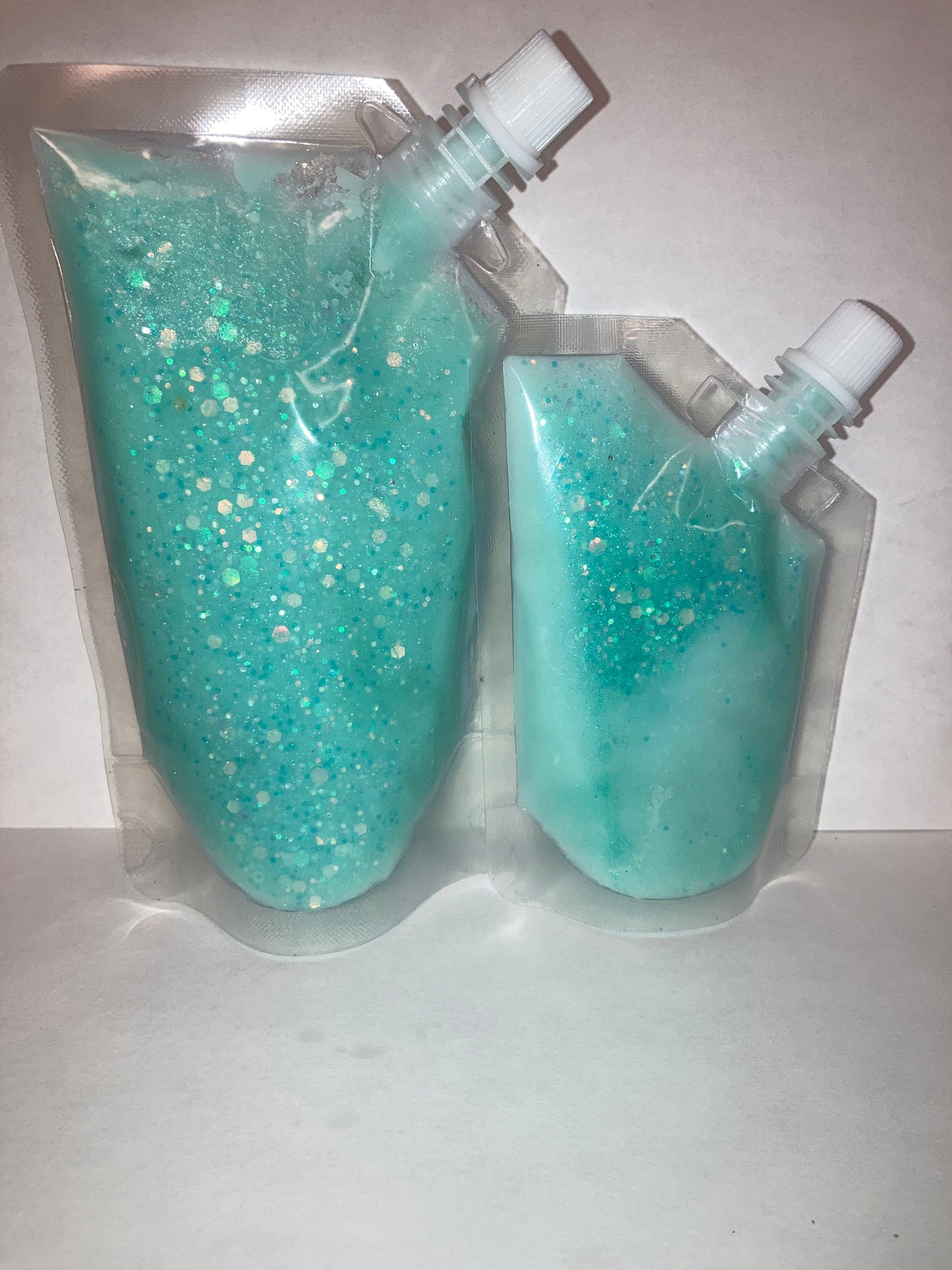 Ocean Breeze Squeezable Squishy Wax Pouches melts in wax warmer Coconut wax Eco-friendly non toxic Different Scents