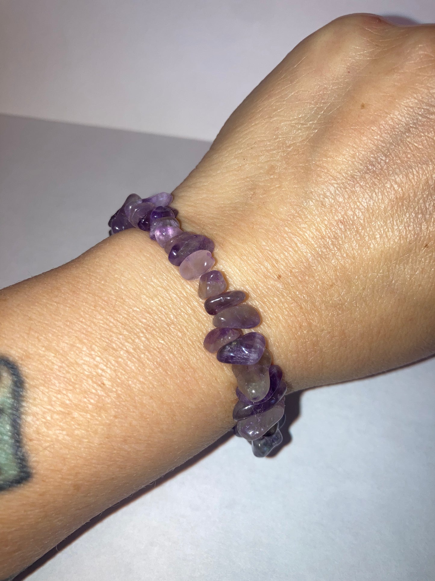 Veil of the Mystic Ameythst Pebble Chips Genuine Healing Crystals bracelet