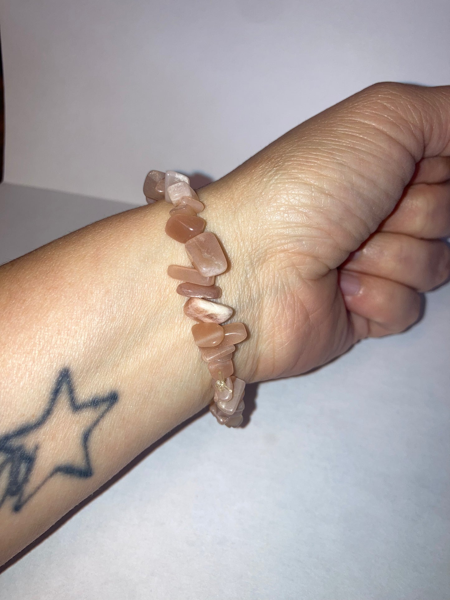 Sunstone Goddess Sekhmet Pebble chips Natural Genuine Reiki Healing Crystal Bracelet