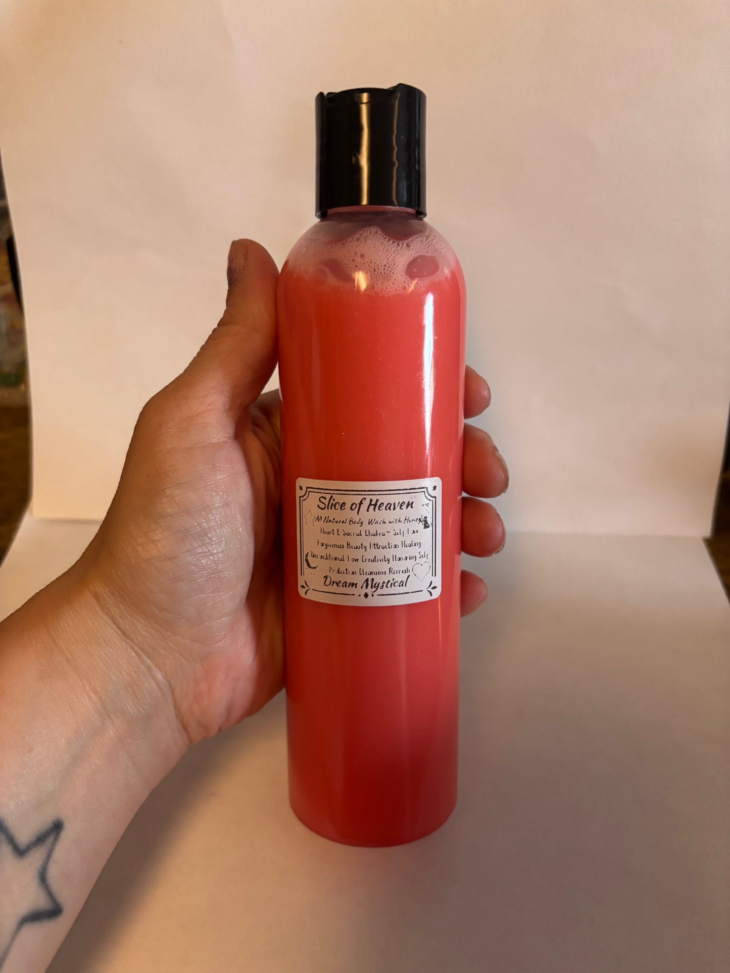 Slice of Heaven All Natual Creamy Body Wash with Raw Honey