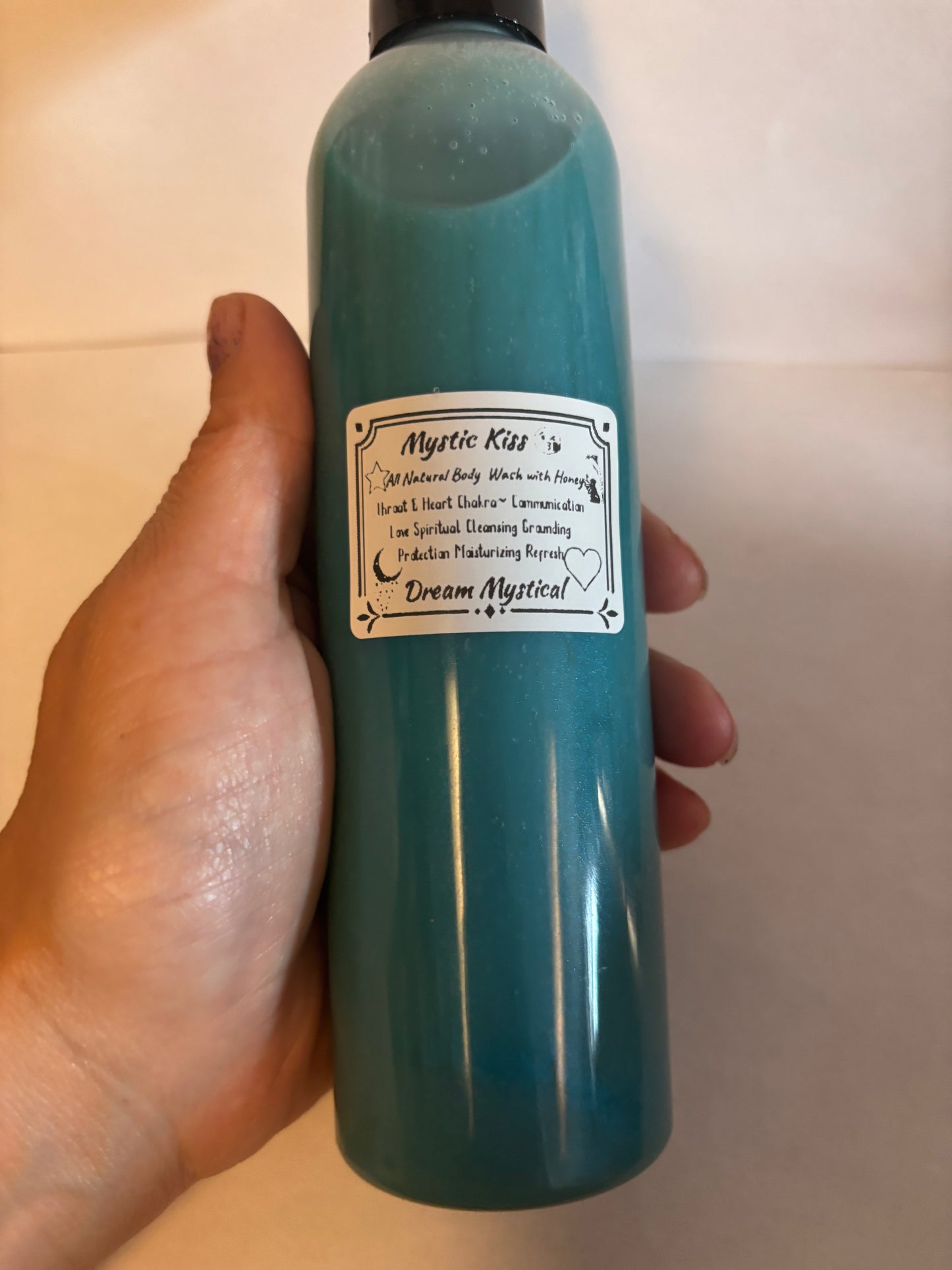 Mystic Kiss All Natual Creamy Body Wash with Raw Natural Honey