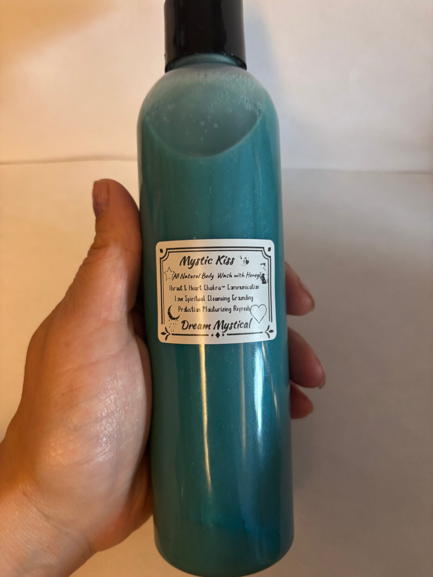 Mystic Kiss All Natual Creamy Body Wash with Raw Natural Honey