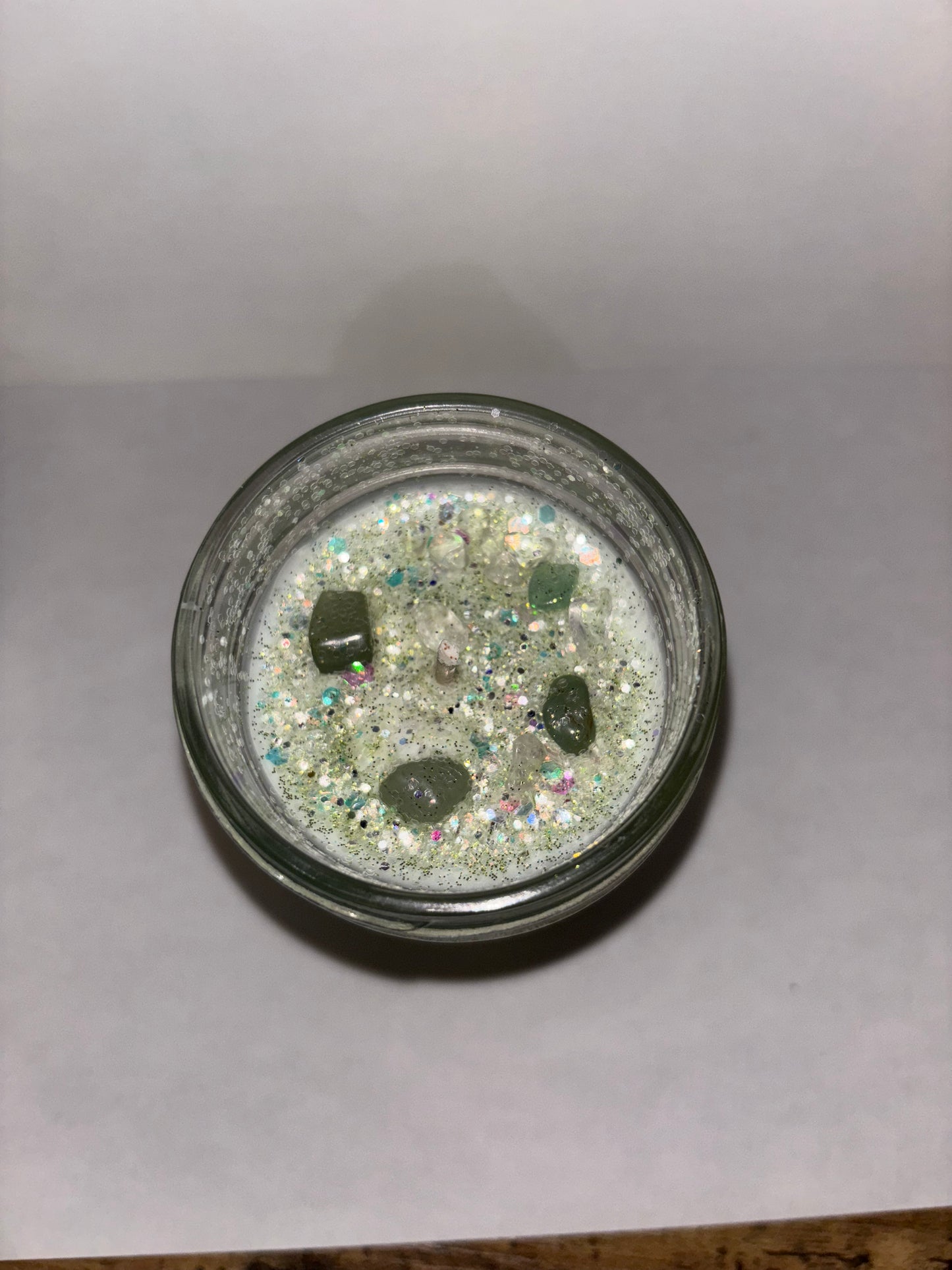 Keylime Pie – Chakra Intention & Manifest Candle
Infused with Crystals • Coconut Wax • Reiki-Charged