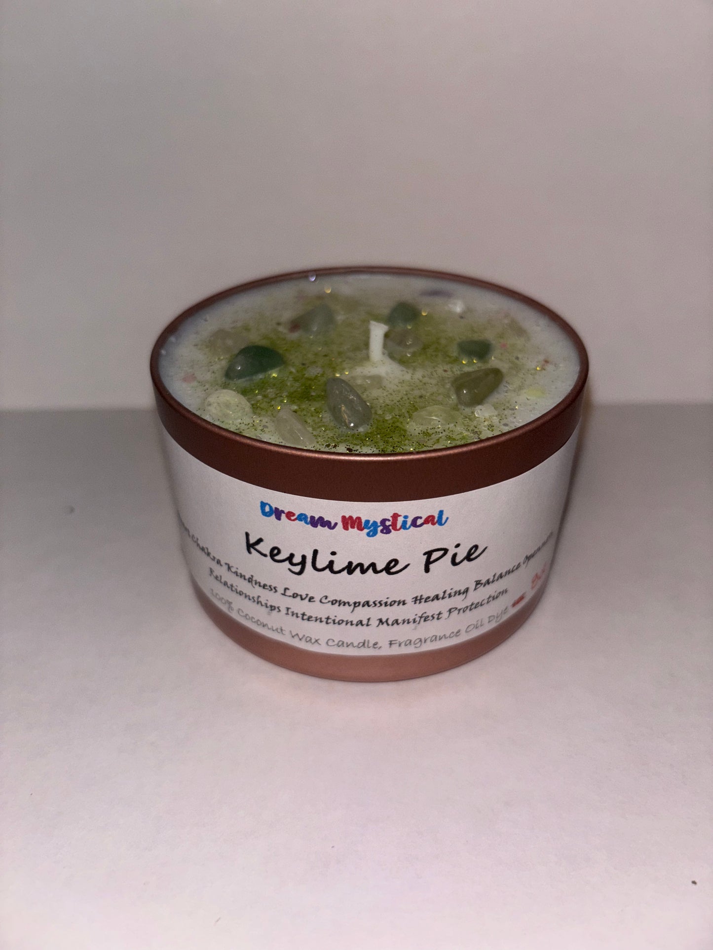 Keylime Pie – Chakra Intention & Manifest Candle
Infused with Crystals • Coconut Wax • Reiki-Charged