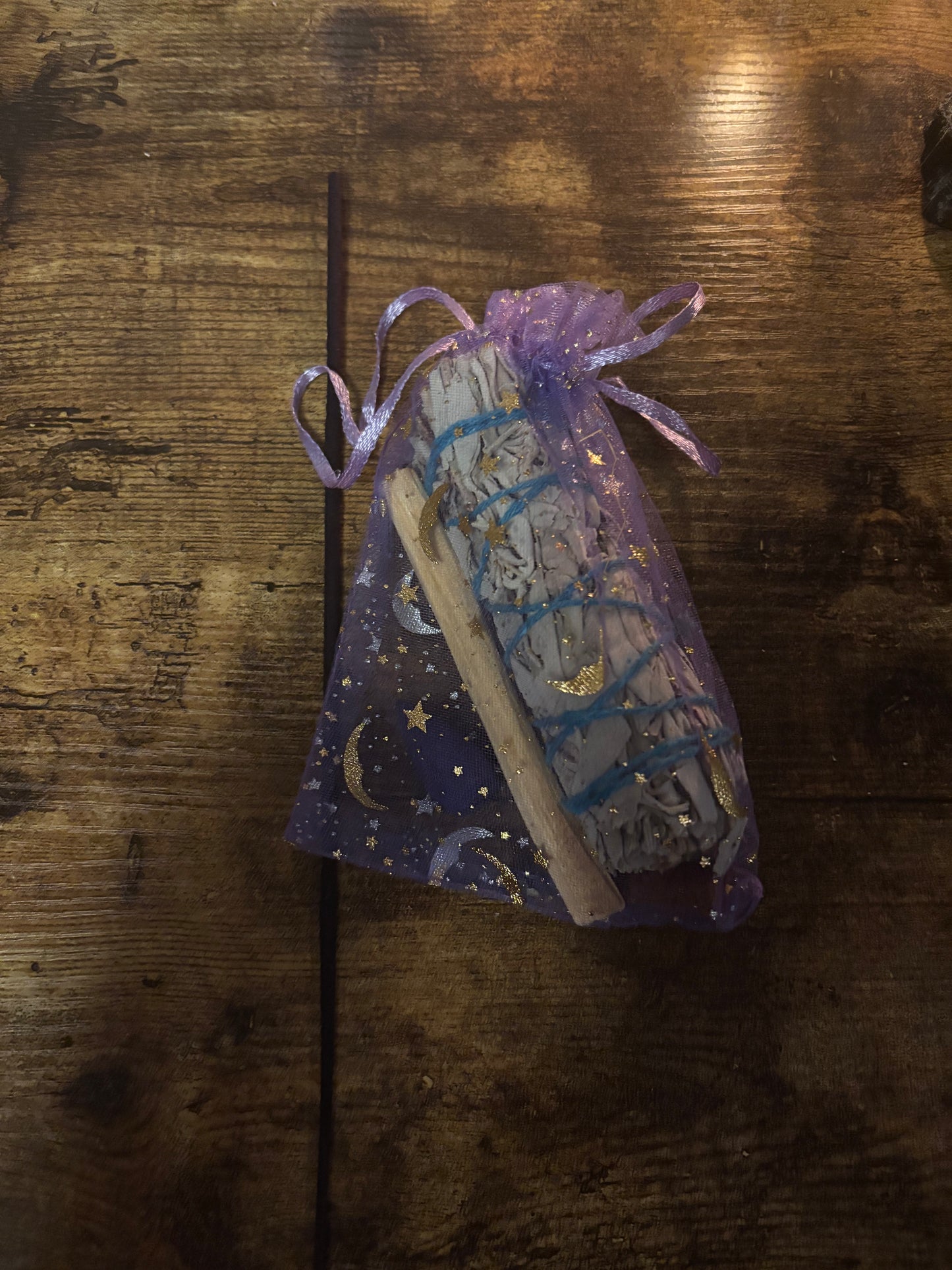 Deluxe Spiritual Protection Kit 🧿✨ Evil Be Gone Smudge + Spray + Raw Crystal Sage Palo Santo Bundles