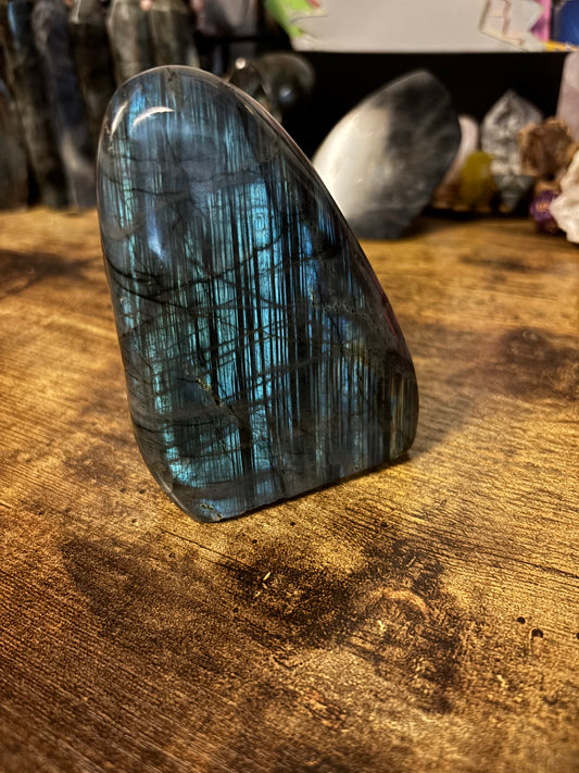 🌌 Labradorite Freeform (400g) | Protection, Intuition & Transformation | Crown, Third Eye & Throat Chakra