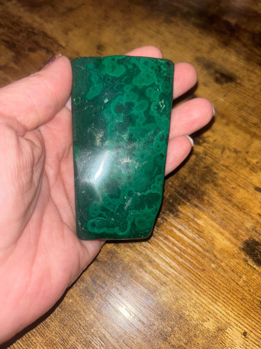 Deep Green Malachite Shielding & Healing Slab Protection & Heart Chakra Transformation– 115g