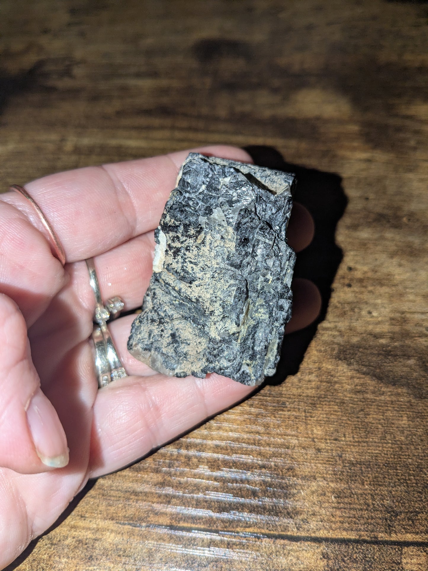 🖤Sacrad Shield Raw Black Tourmaline in Quartz Matrix • Natural Schorl Mineral • EMF Protection • Grounding & Clarity Stone • Raw Healing Crystal101g Natural Protection Stone