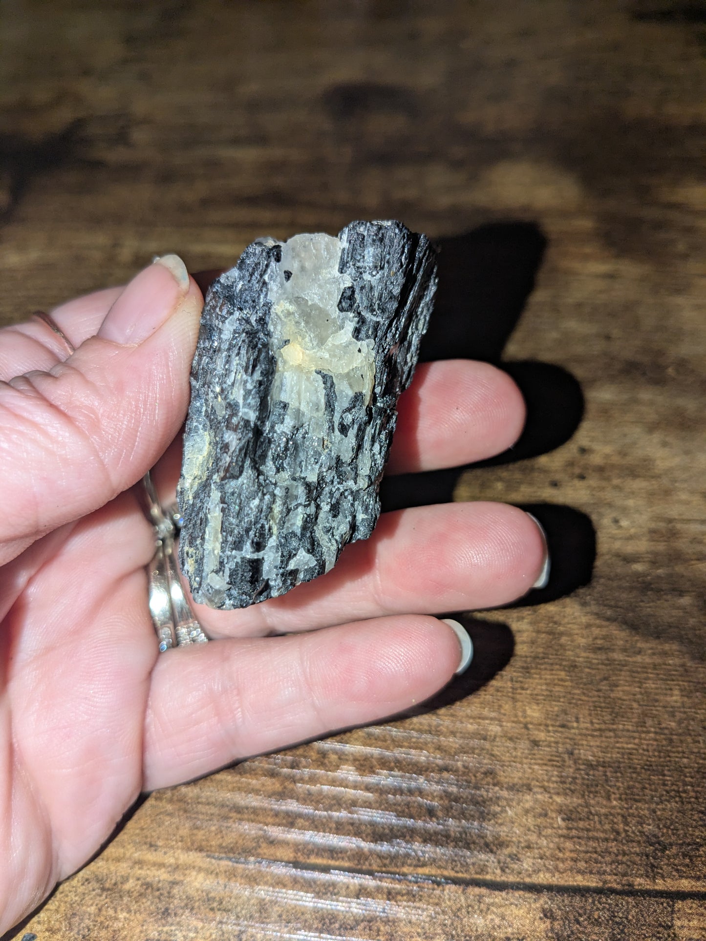 🖤Sacrad Shield Raw Black Tourmaline in Quartz Matrix • Natural Schorl Mineral • EMF Protection • Grounding & Clarity Stone • Raw Healing Crystal101g Natural Protection Stone