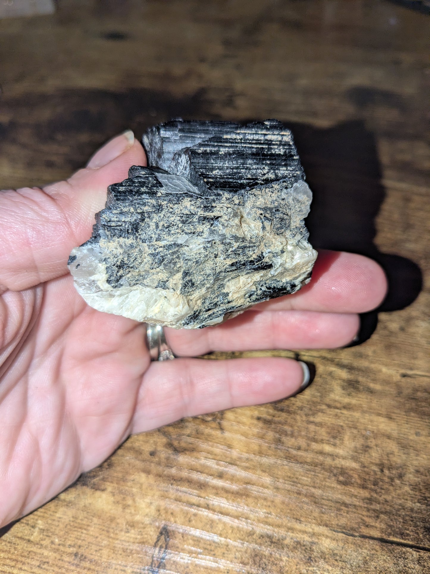 🖤Sacrad Shield Raw Black Tourmaline in Quartz Matrix • Natural Schorl Mineral • EMF Protection • Grounding & Clarity Stone • Raw Healing Crystal101g Natural Protection Stone