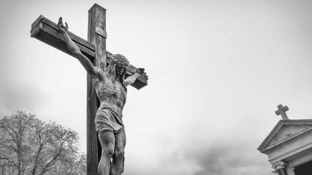 cross crucifix